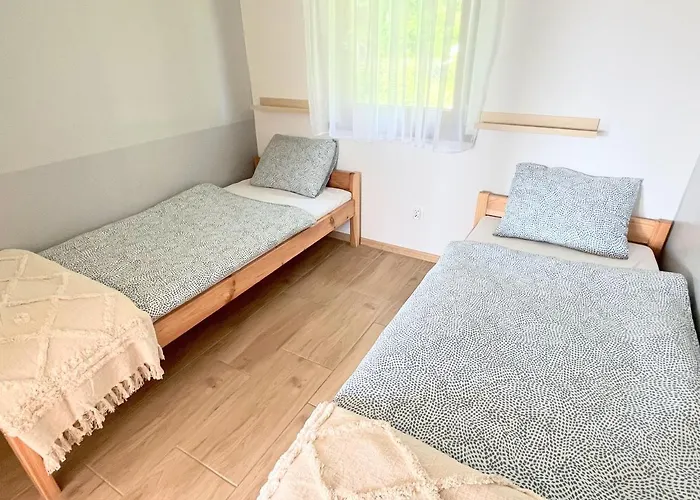 Zalesie * Jarosławiec